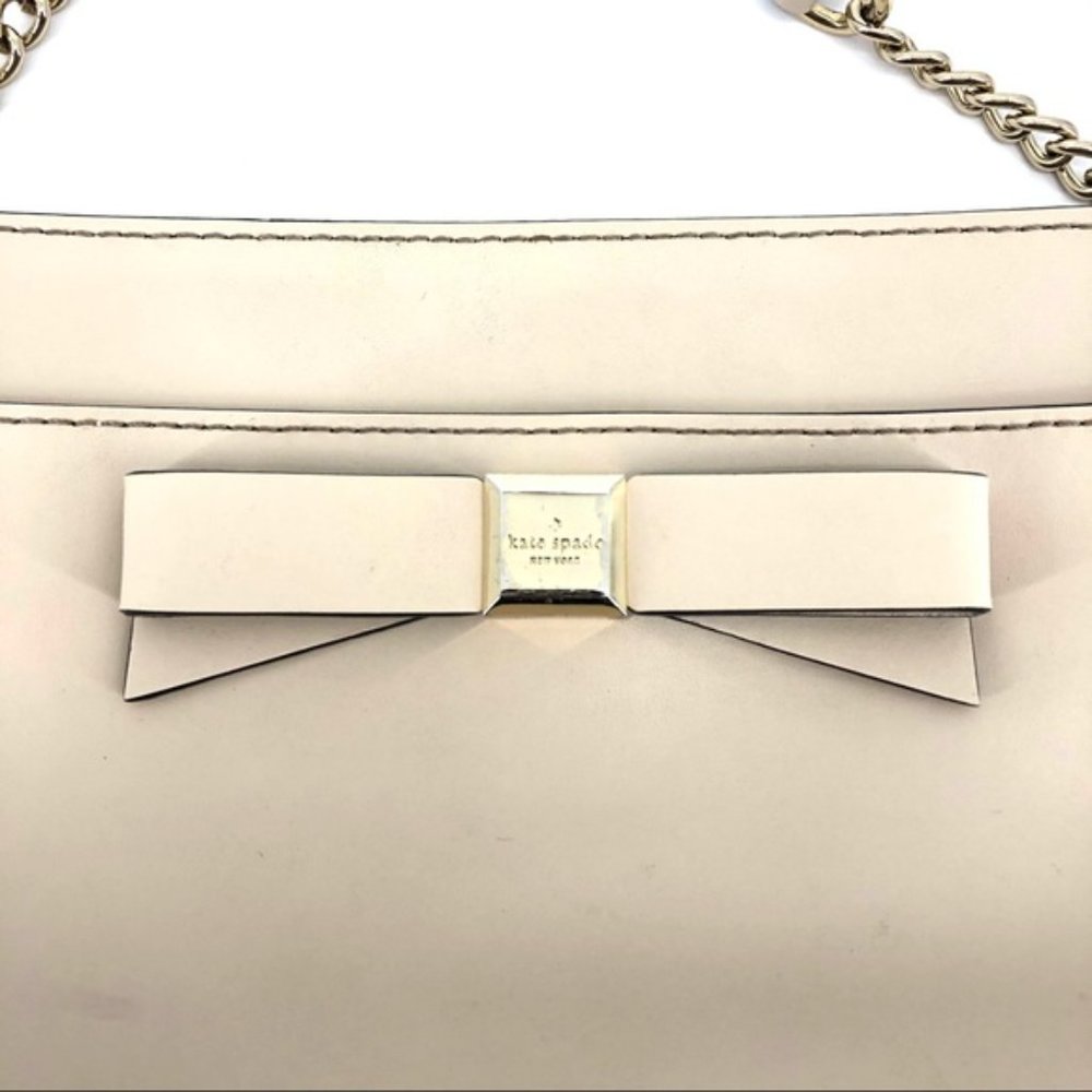Kate Spade Ivory Bow Front Crossbody Bag Purse - Picture 2 of 8